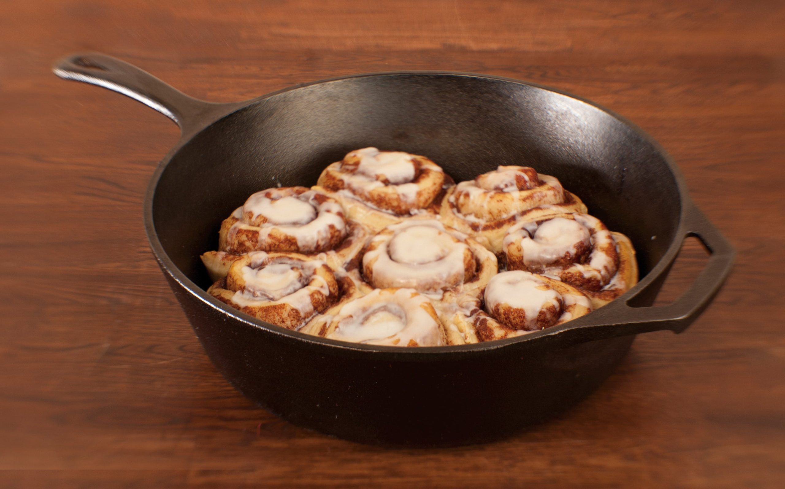 Cast Iron Deep Skillet - Lodge