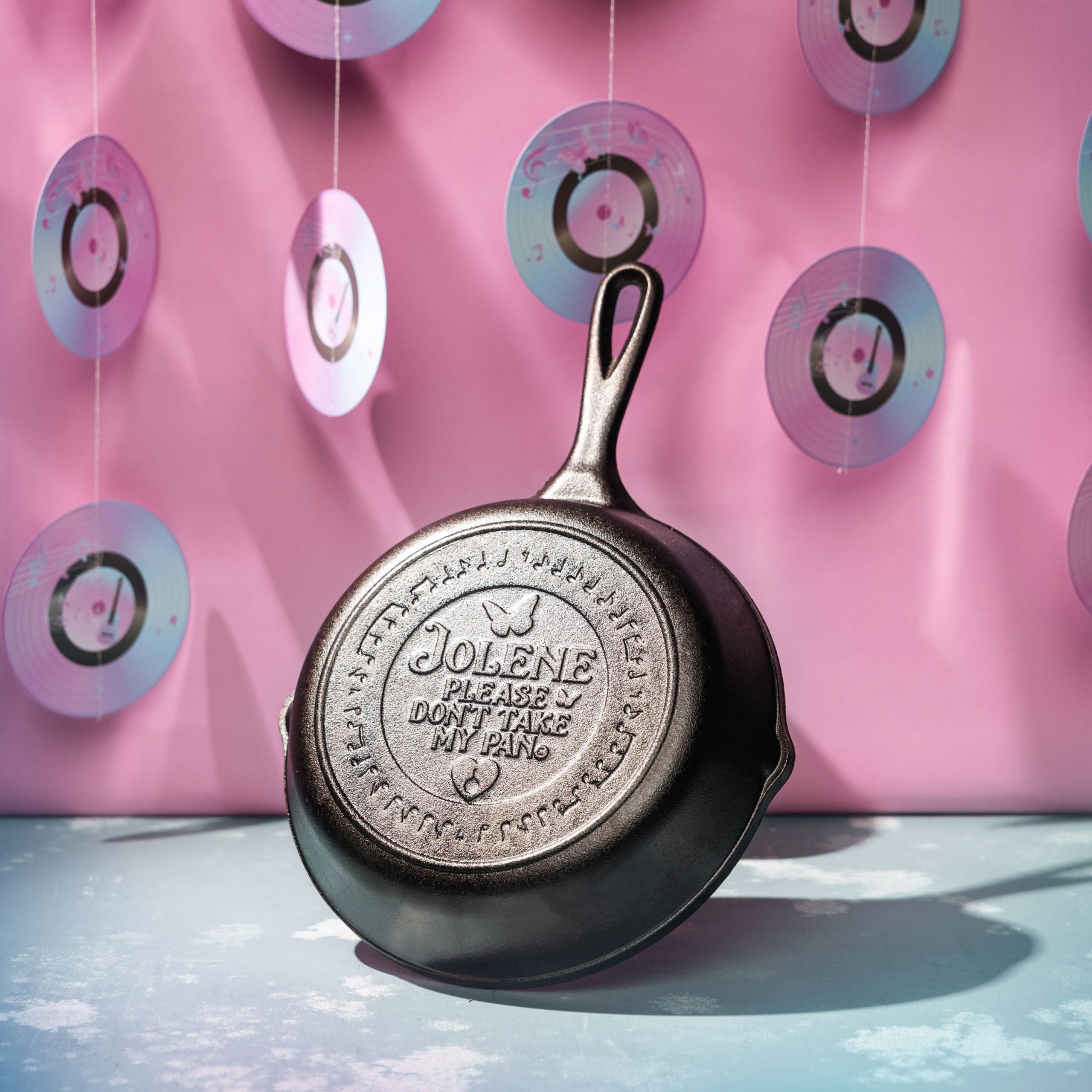 8 Inch Jolene Dolly Parton Skillet - Lodge